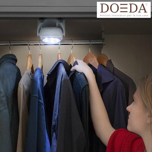 Lampada LED con sensore di movimento “Bright Room”