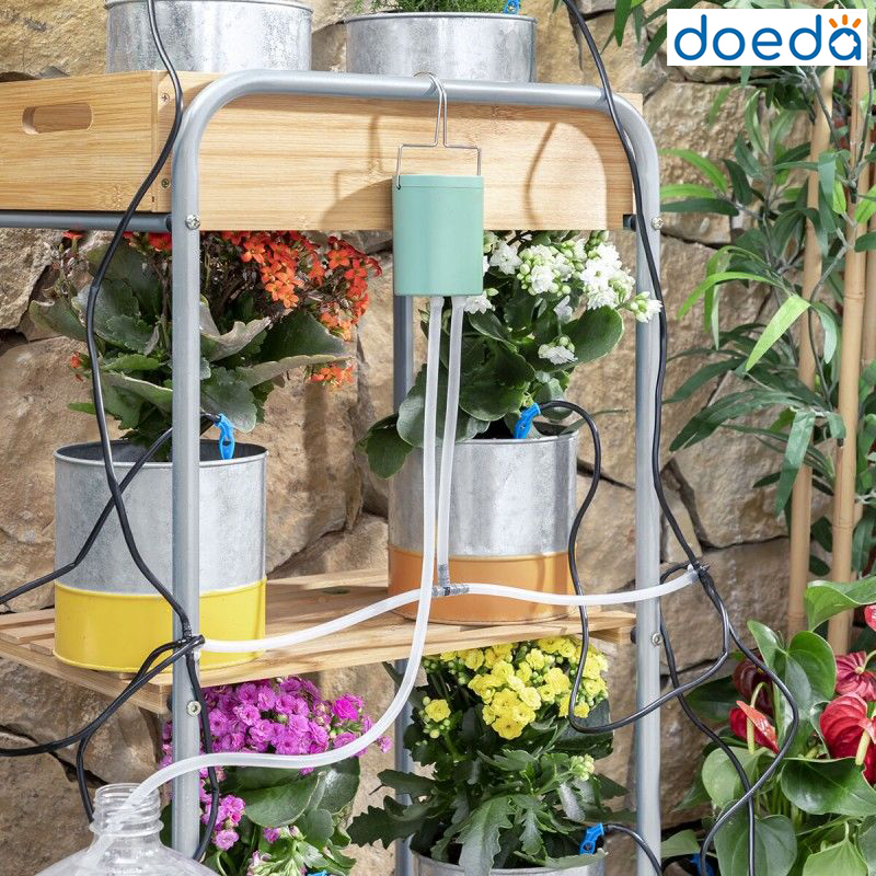 Sistema di irrigazione a goccia automatico per vasi “Eco Garden”